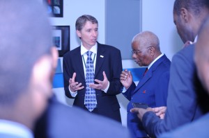 Professor Colin Moffat and the President of Mozambique, HE Armando Emilio Guebuza