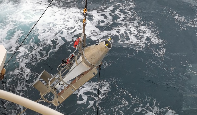 sampler being launched from the marine fishing vessel Altaire