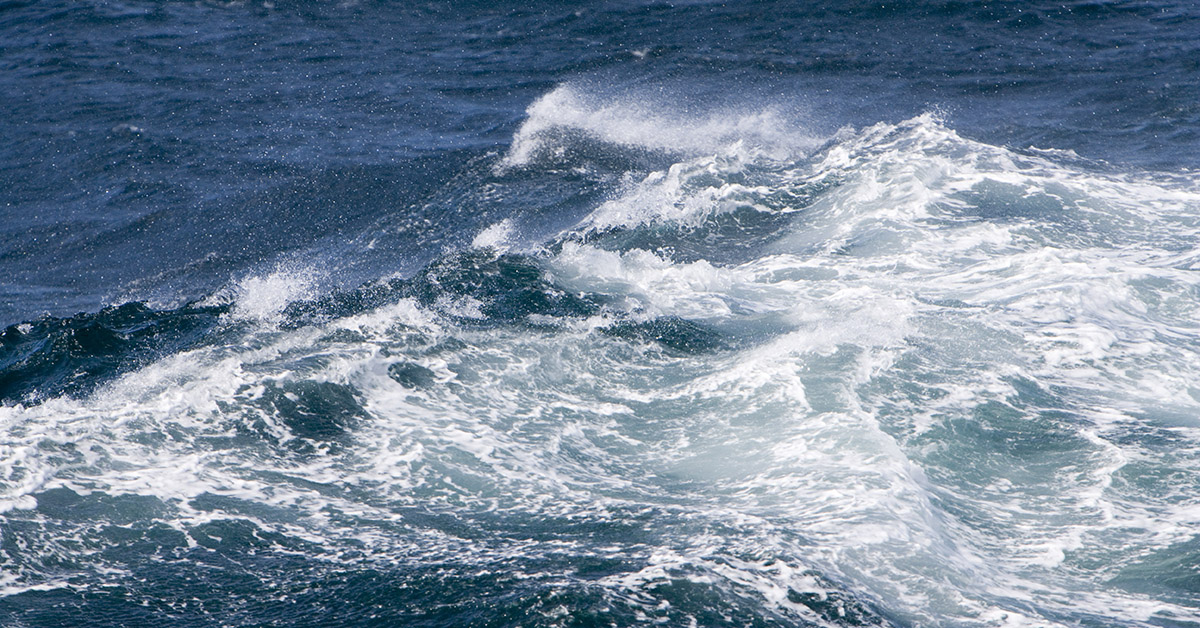 Waves and sea spray